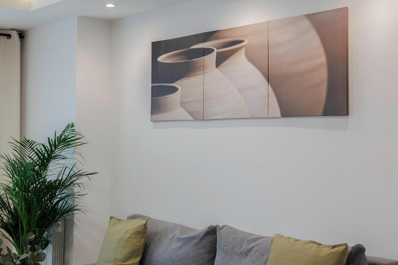 Genesis Apartment In Madri Exterior foto
